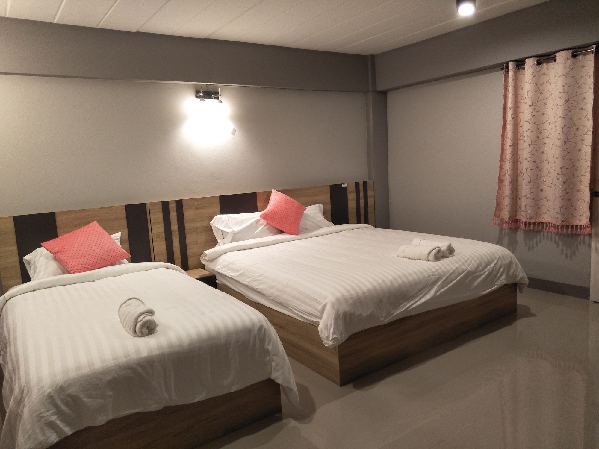 Rinrada Place Hotel Ubon Ratchathani Luaran gambar